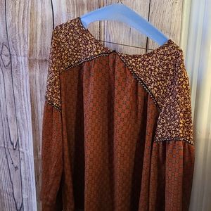 Beautiful blouse Weekend brand Suzanne Betro